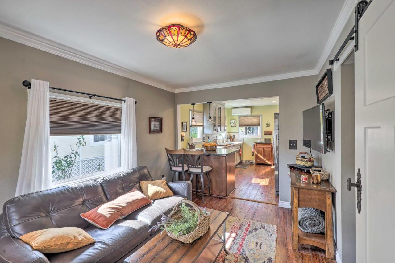 Charming Craftsman Cottage With Garden And Hot Tub! フラートン エクステリア 写真